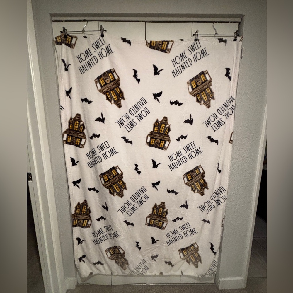 Rae Dunn Haunted House (Halloween) Blanket